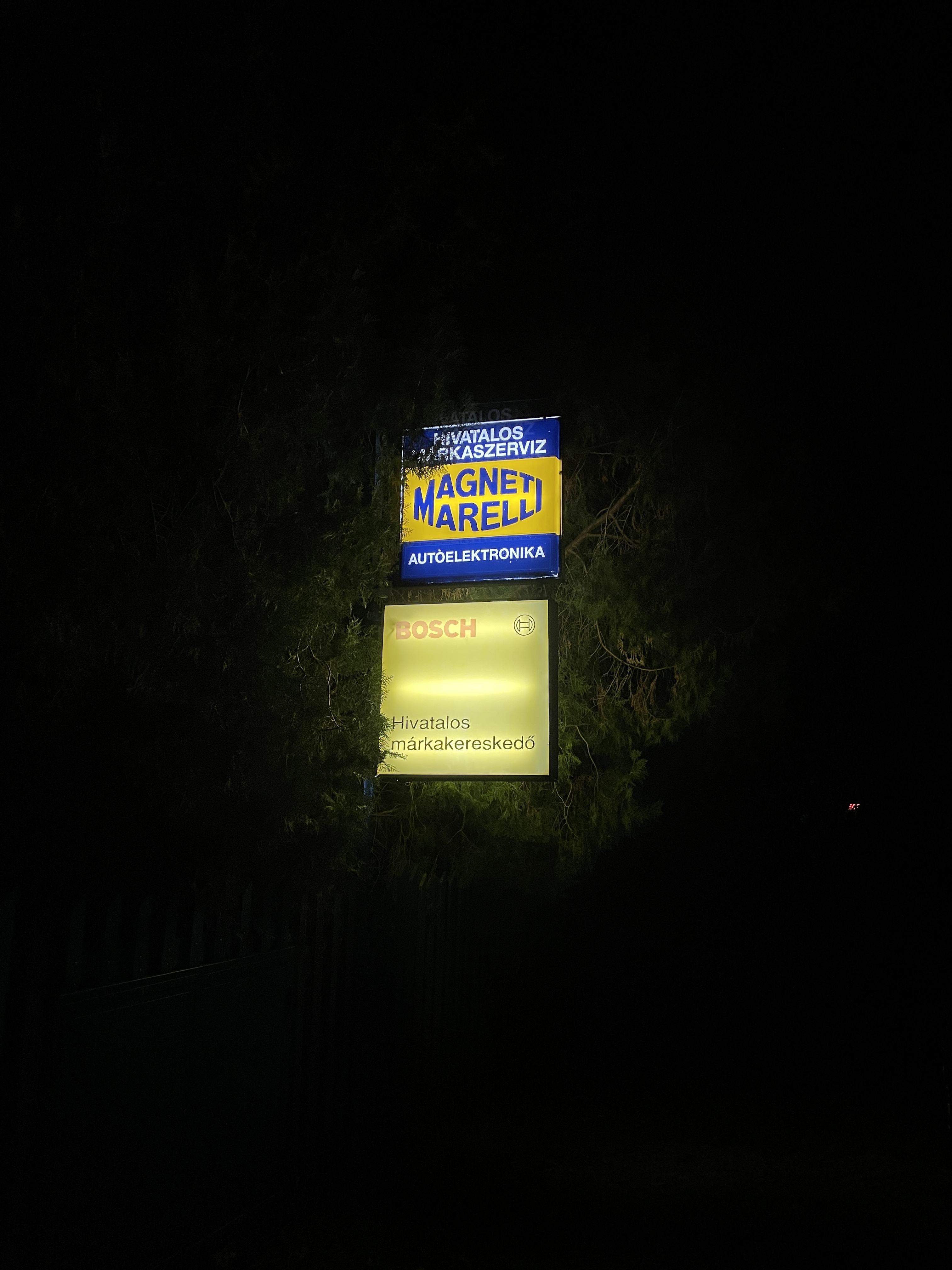 BIZOKVILL referenciamunka — Bosch tábla